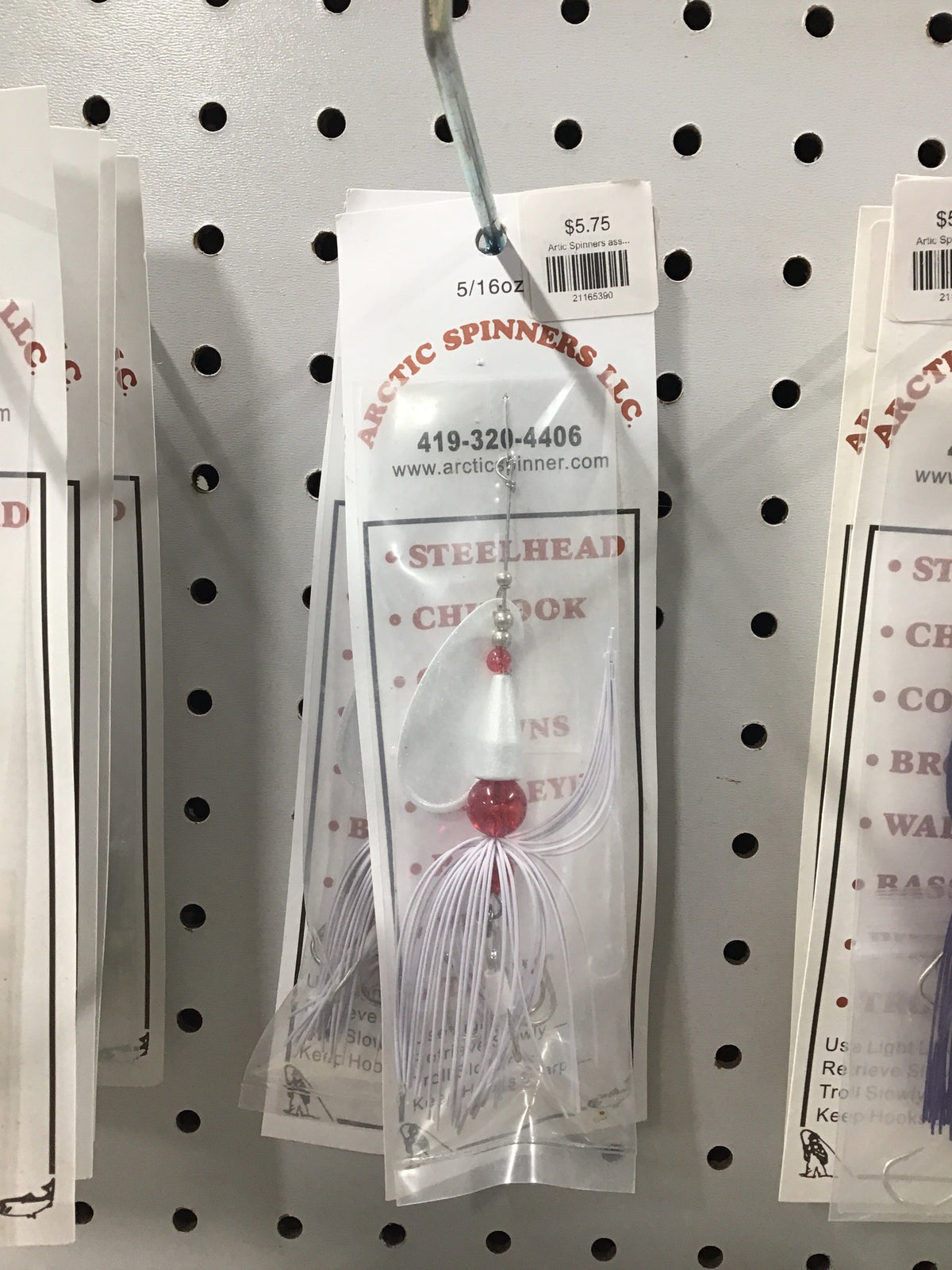 Arctic spinners-white